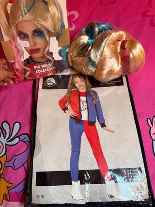 Disfraz de Harley Quinn con Peluca