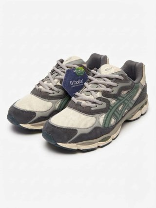 ASICS gel NYC grises y blancas