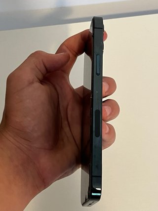 iPhone 12 Pro 128GB + 2 fundas