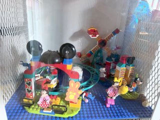 Lego Disney Feria