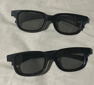 6 paia di occhiali 3D per cinema o TV