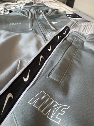Chándal Nike Gris
