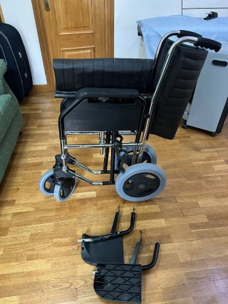 Silla de ruedas llanta pequeña Negro