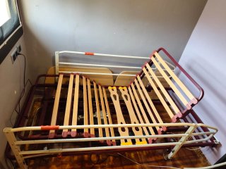 Cama Geriátrica Ajustable