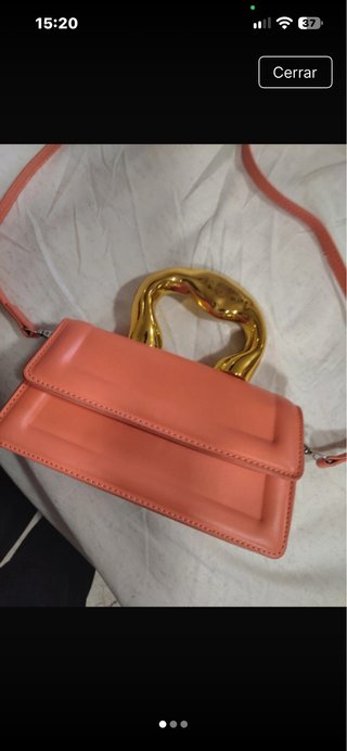 Bolso de Fiesta con Asa Dorada