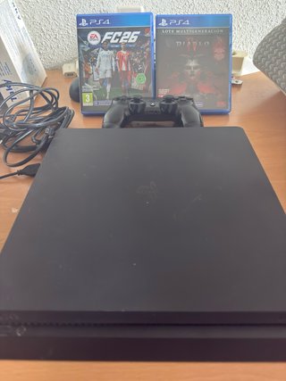 Play 4 Slim