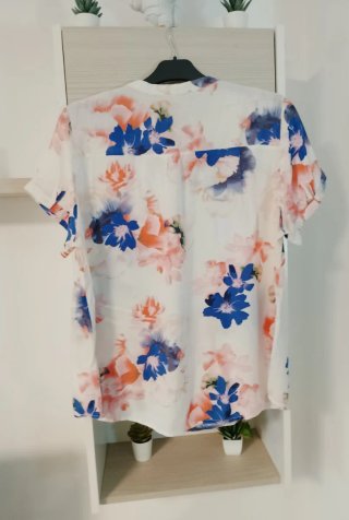 Blusa Cashew Flower floral. Talla 50