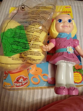 Muñeca Play-Doh Peinados Plastilina Kenner