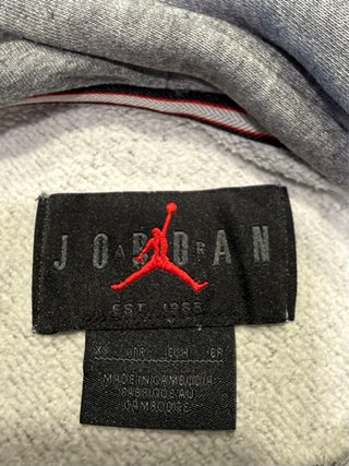 Sudadera Jordan Gris