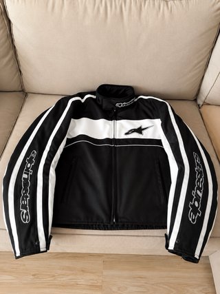 Chaqueta Alpinestars Negra y Blanca