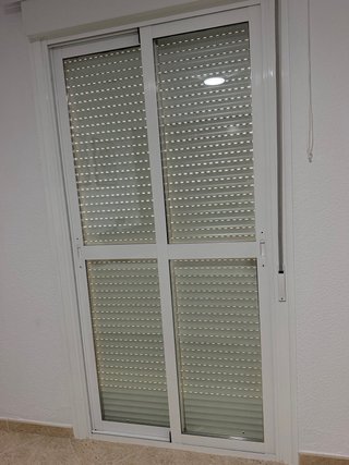 Balconera de aluminio corredera
