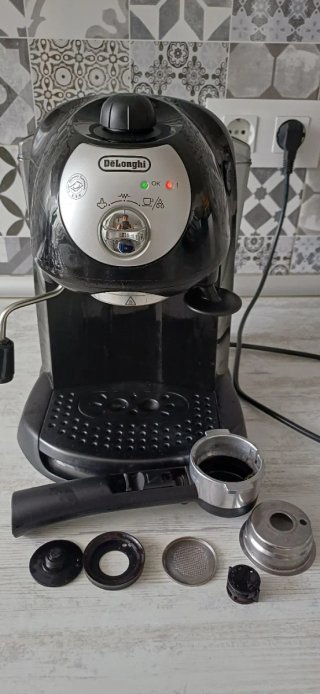 Cafetera DeLonghi (Piezas/Reparar) No Hago Envio.