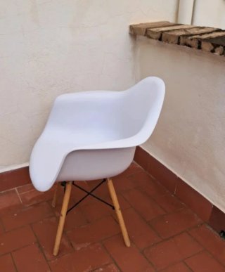 Silla estilo nórdico Eames