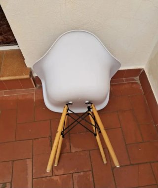 Silla estilo nórdico Eames