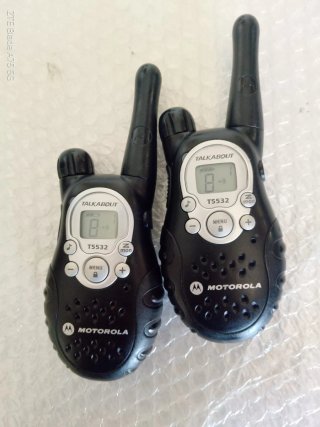 Set de 2 Walkie Talkies Motorola T5532
