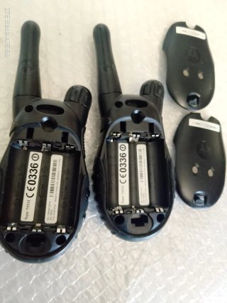 Set de 2 Walkie Talkies Motorola T5532