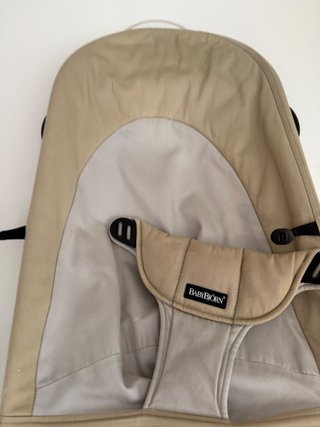 Hamaca BabyBjörn con Funda de Cuadros
