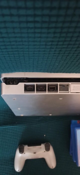 VENTA O CAMBIO PS4 Slim 500GB Blanca + Juegos