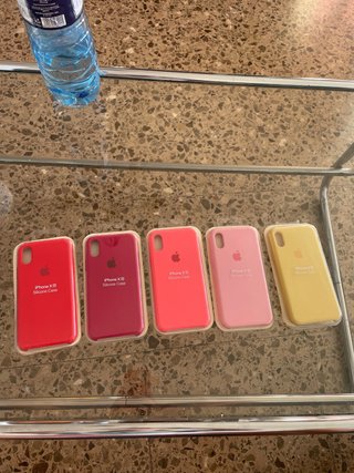Trova nuove cover iPhone X/XS sigillate