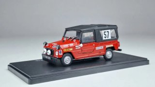 Coche maqueta Renault Rodeo escala 1:43