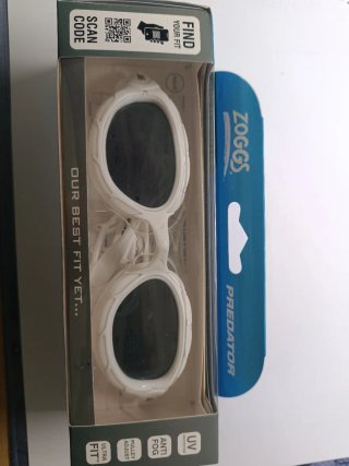 Gafas natación Zoggs Predator nuevas