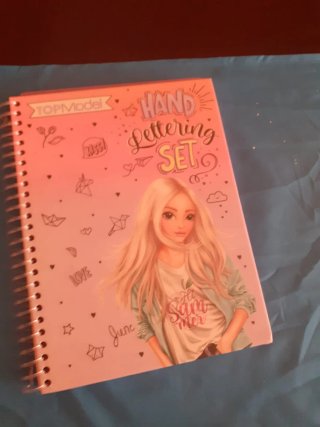 Lote,bolsa bandolera,carpeta, cuaderno lettering