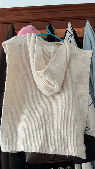 Chaleco Primark + Jersey Lefties Talla M