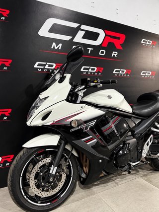 SUZUKK GSX650F 2011 89.760 KMS