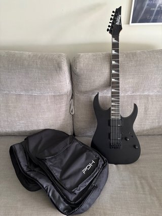 Guitarra Eléctrica Ibanez GRG121DX-BKF