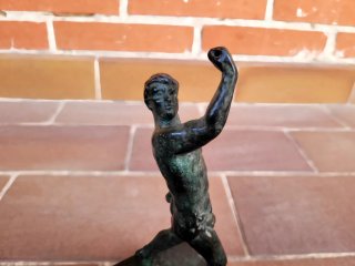 Escultura de Bronce Hondero / Atleta Clásico