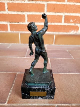 Escultura de Bronce Hondero / Atleta Clásico