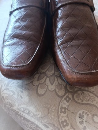 Zapatos de piel marrones