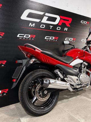 Suzuki Inazuma 250 2015 27.650 KMS