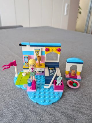 LEGO Friends 41328 Dormitorio de Stephanie Hockey