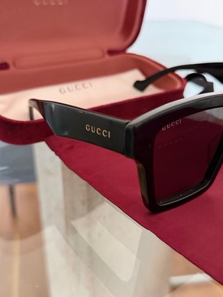 Gafas de sol Gucci negras originales