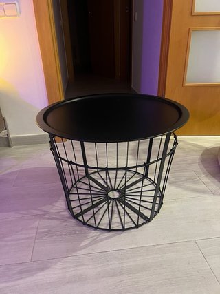 Mesa con almacenajes + Lámpara Pie Hektar de Ikea