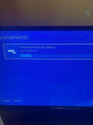 PS4 PRO + COMANDI + GIOCO