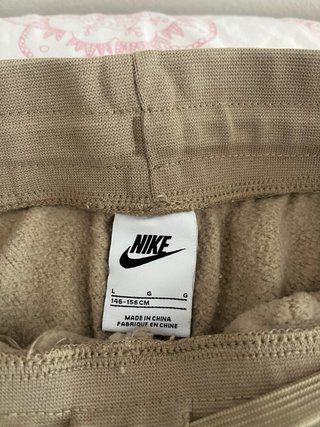 Chándal Nike Marrón café Talla L DE NIÑAS!!