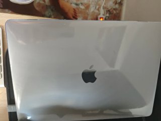 MacBook Pro 13" 2016 Touch Bar (A1706) – Pantalla