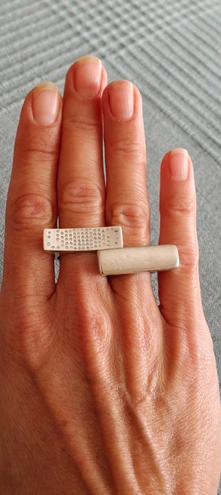 Anillos plata con diseño moderno
