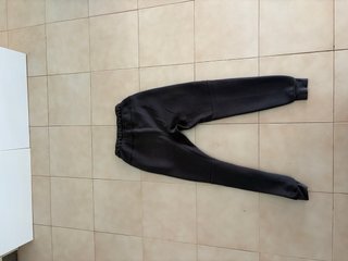 Pantalón Nike Tech Fleece Gris