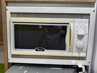 Microondas Whirlpool VIP 20 con grill
