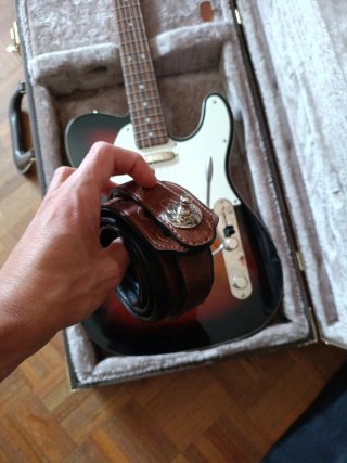 Squier classic vibe telecaster mejorada.
