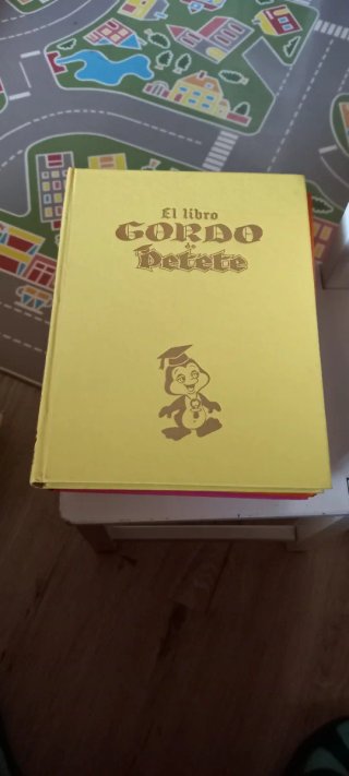 El libro gordo de Petete