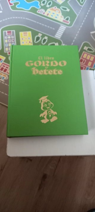 El libro gordo de Petete