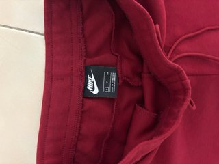Pantalón Nike Tech Rojo