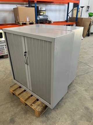 Armario oficina metal persiana gris