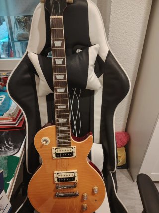Guitarra Eléctrica Roja