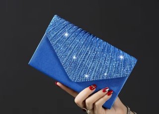 Bolso de fiesta azul con pedrería