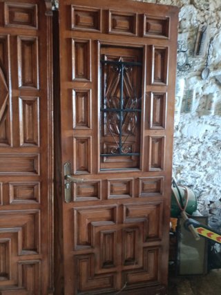 Puerta Castellana de Madera